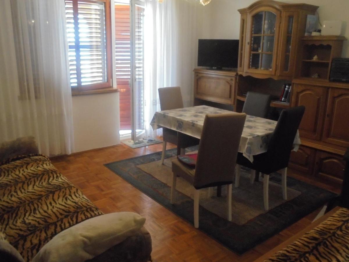 Apartment Maestral سينج المظهر الخارجي الصورة