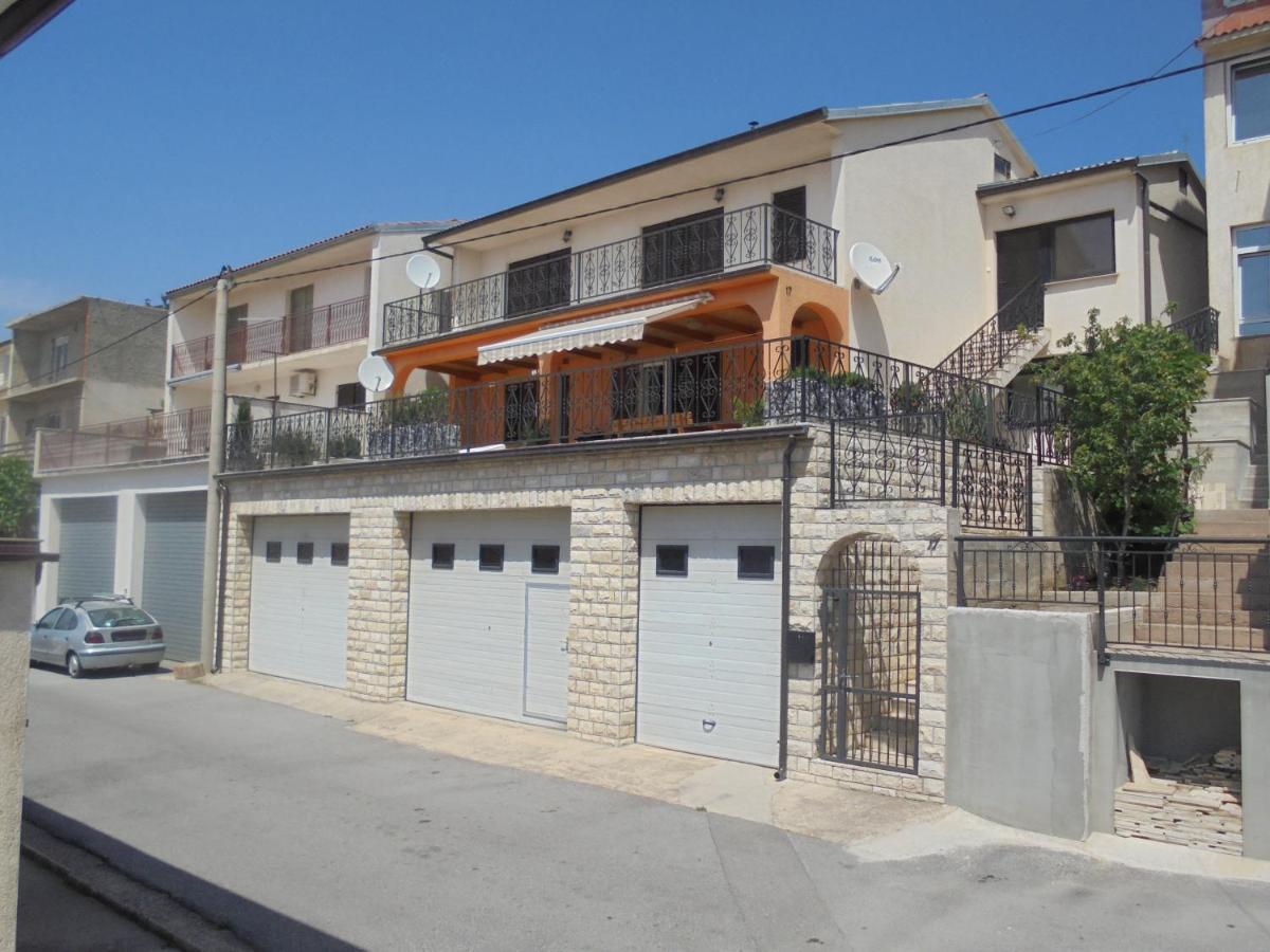 Apartment Maestral سينج المظهر الخارجي الصورة