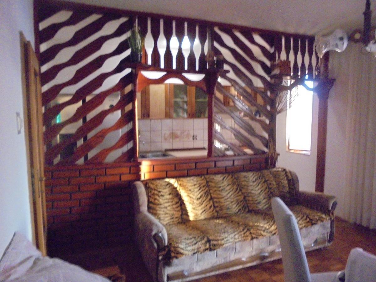 Apartment Maestral سينج المظهر الخارجي الصورة